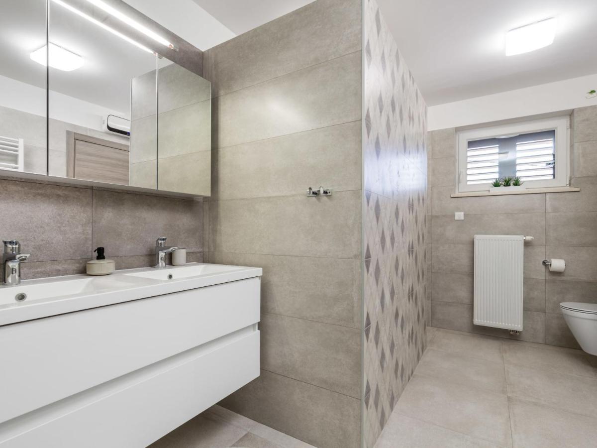 Villa Matea - Mlk150 By Interhome Dobrinj ภายนอก รูปภาพ