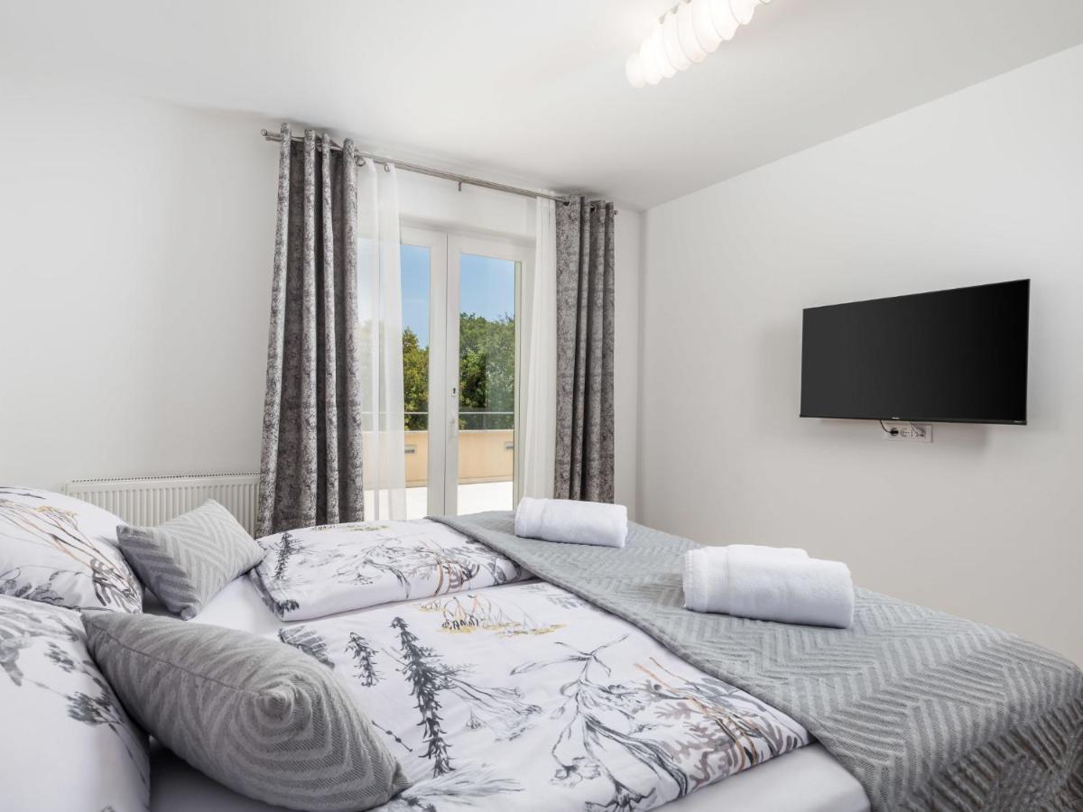 Villa Matea - Mlk150 By Interhome Dobrinj ภายนอก รูปภาพ